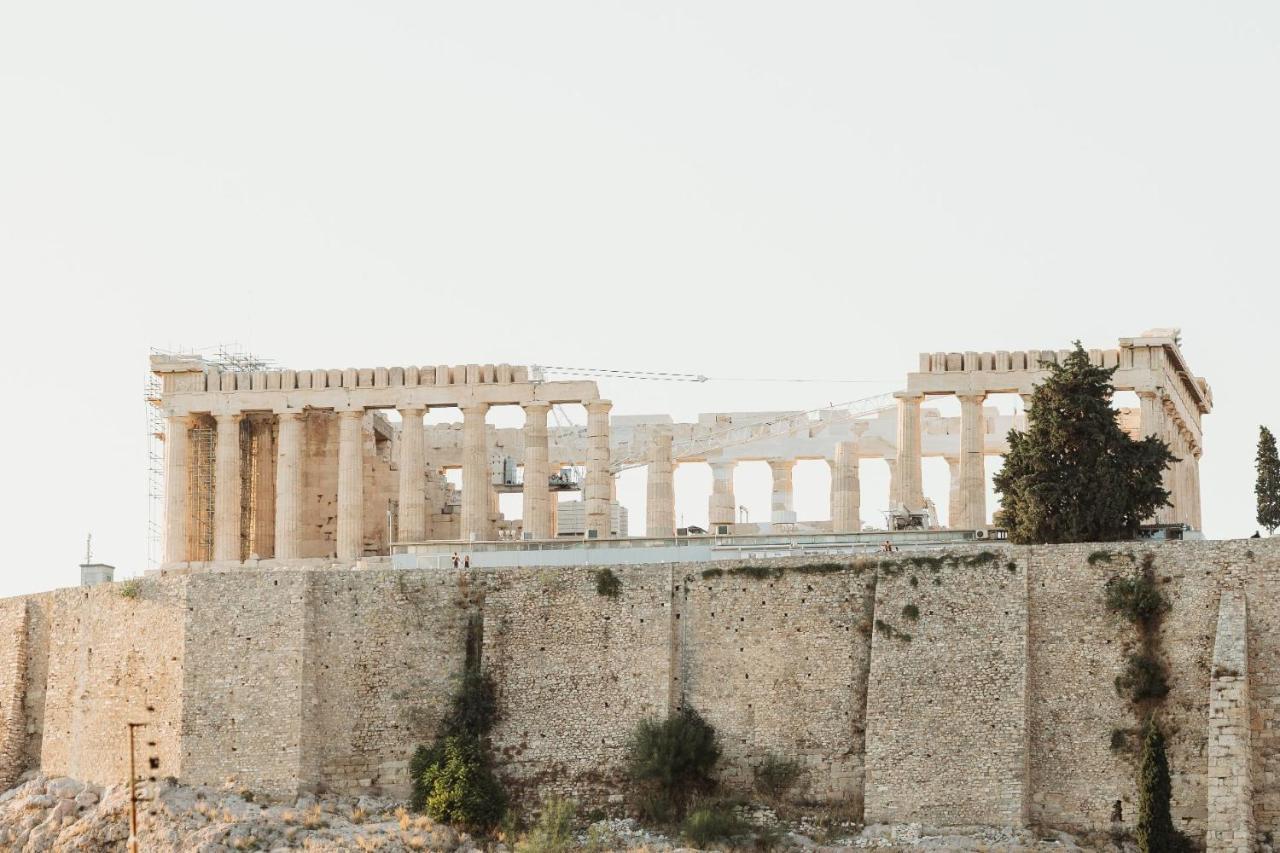 Athens Studios 4*