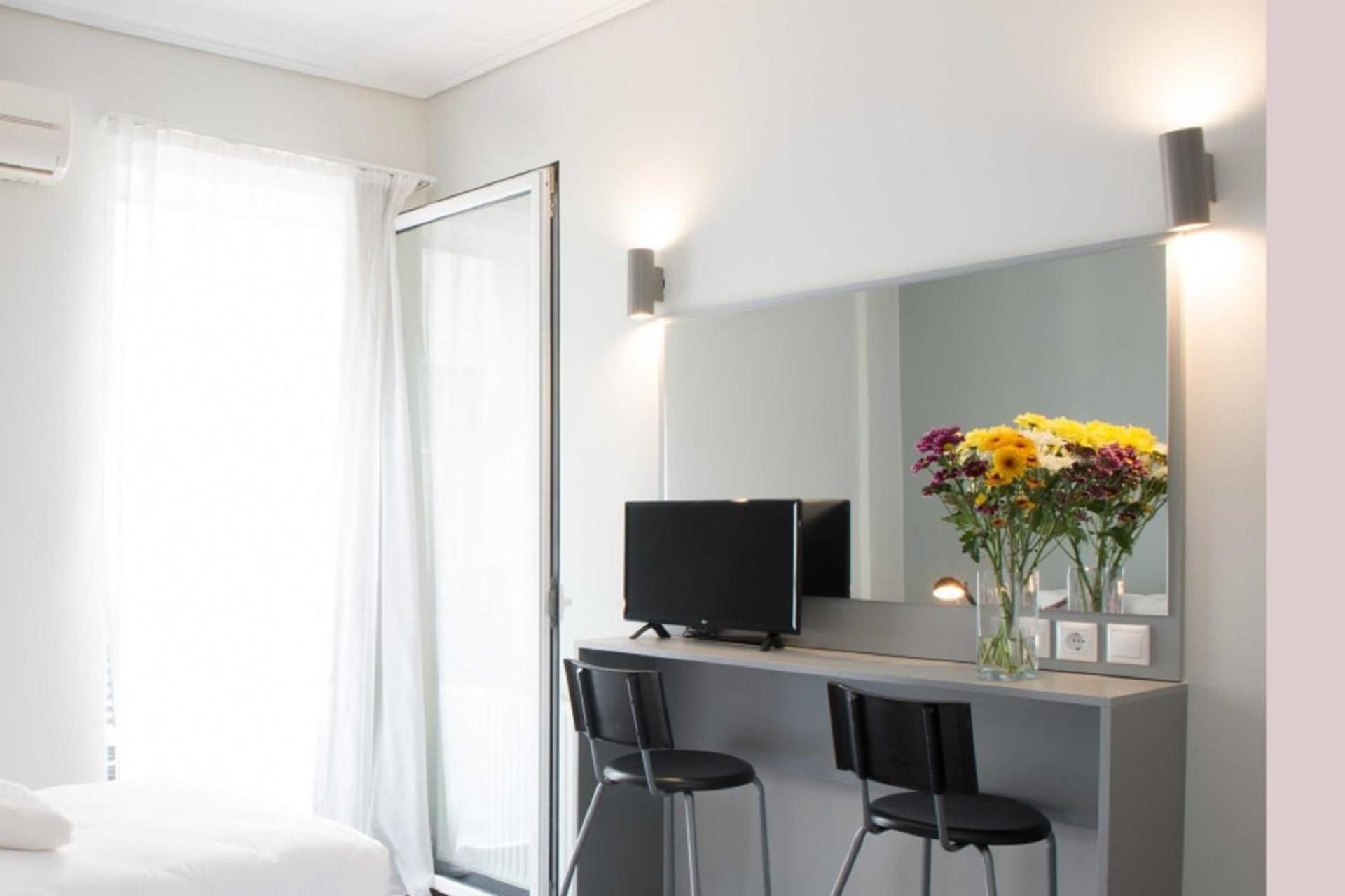 Ξενοδοχείο με διαμερίσματα Athens Studios 4*